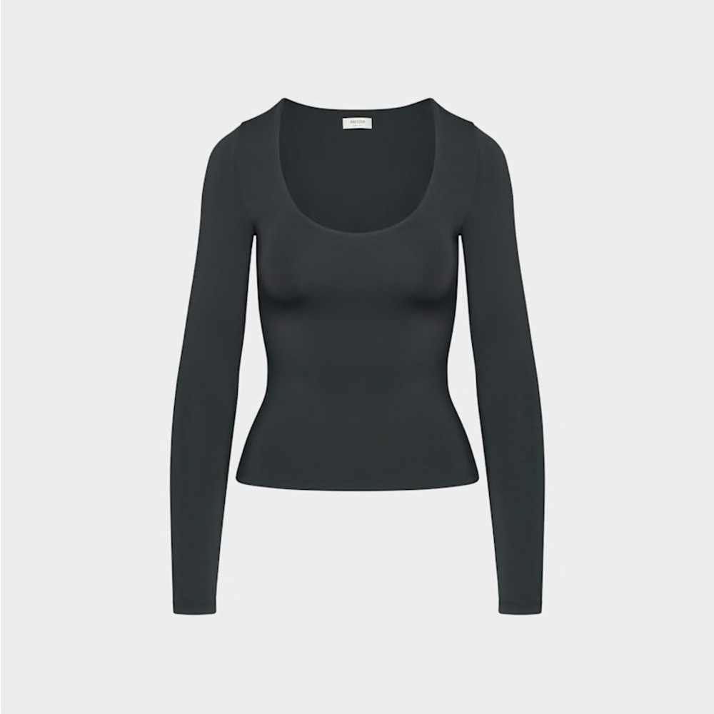 Aritzia Original Contour Astral Longsleeve
